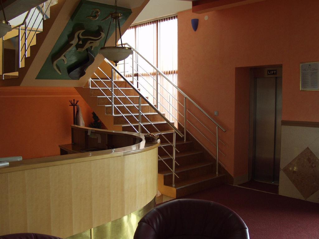 Hotel BM Sarajevo Buitenkant foto