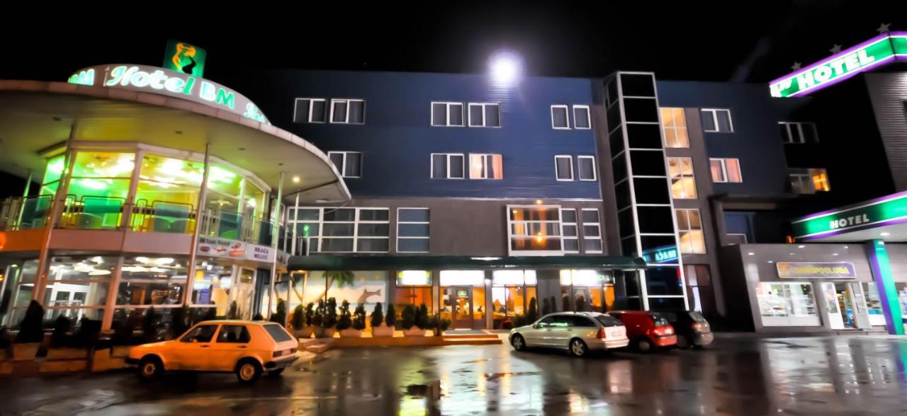 Hotel BM Sarajevo Buitenkant foto